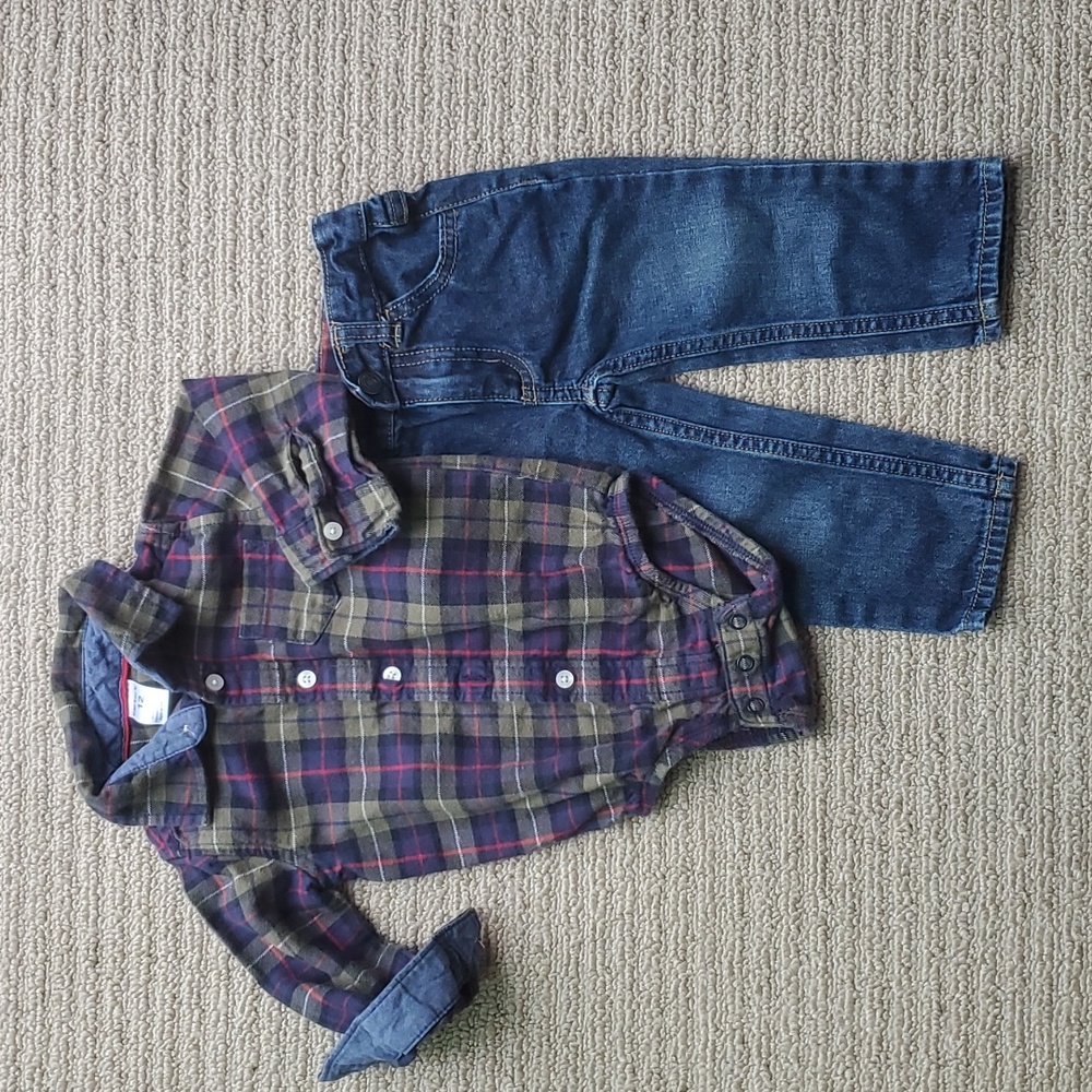 Set of Carter's jeans and flannel long sleeve onsie, size 12m